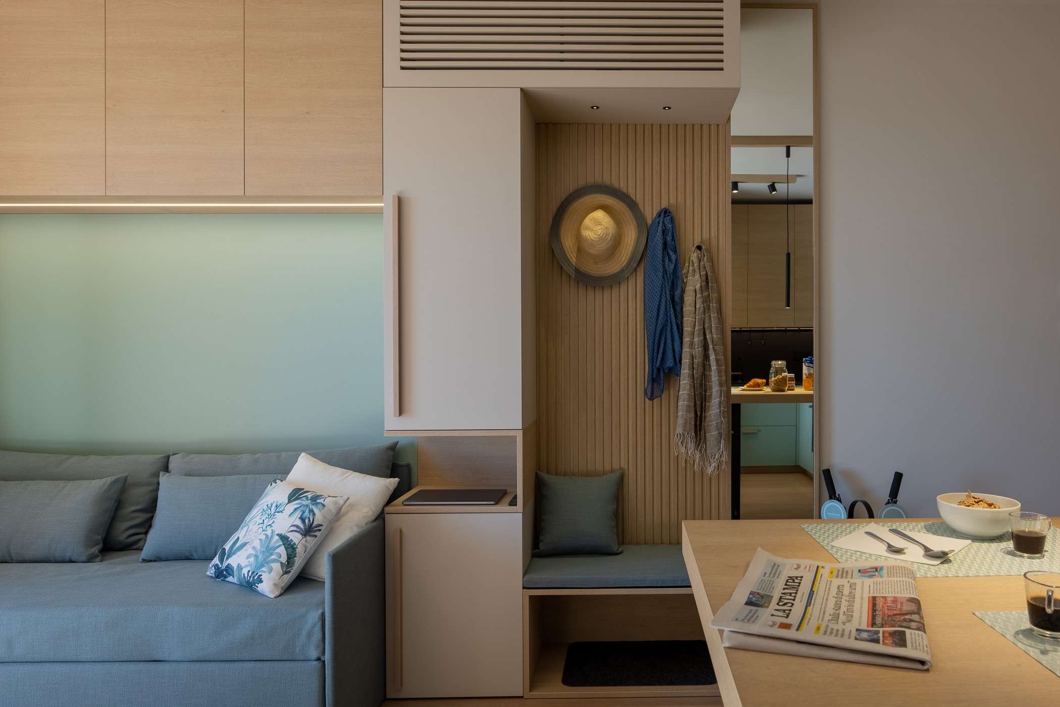 Zona living e ingresso